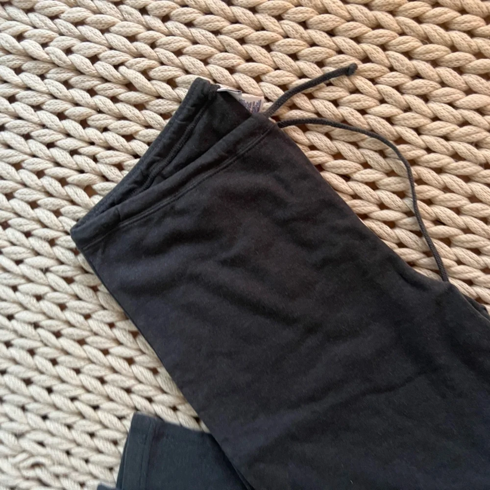 Womens Reebok size large grey sweatpants
